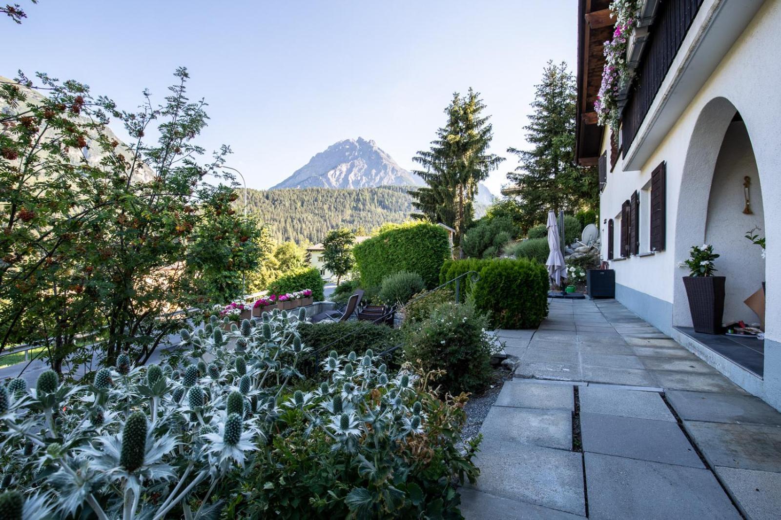Apartamento Chasa Gernet Buorcha Scuol Exterior foto